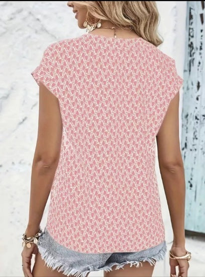 Side view of women's batwing sleeve 3D printed T-shirt